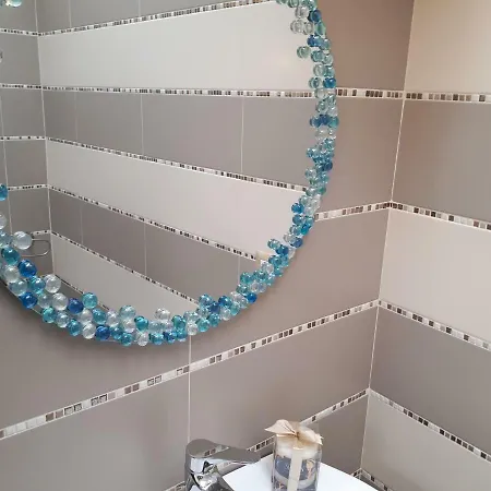 Dimora Acquamarina * פולינאנו א מארה